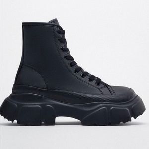 Zara Treaded High Top Sneaker Sz. 39